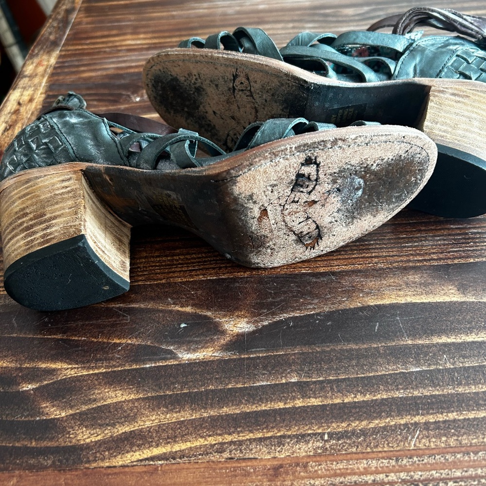 Freebird by Steven strappy heals - Picture 5 of 6